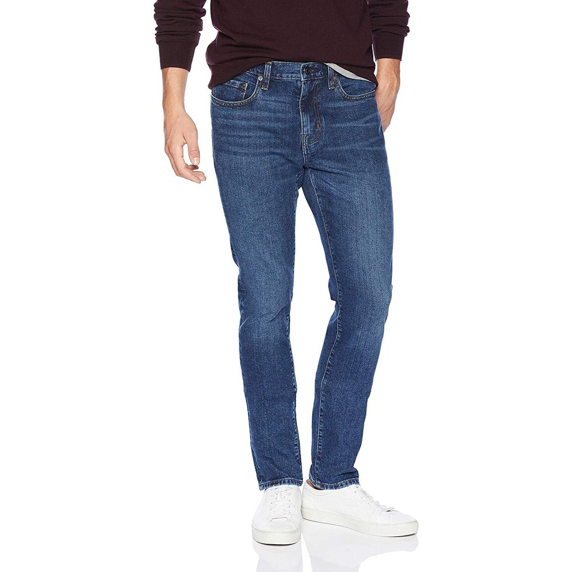 Essentials Men/'s Straight-Fit Stretch Jean Black Black, Size 42W x 30L