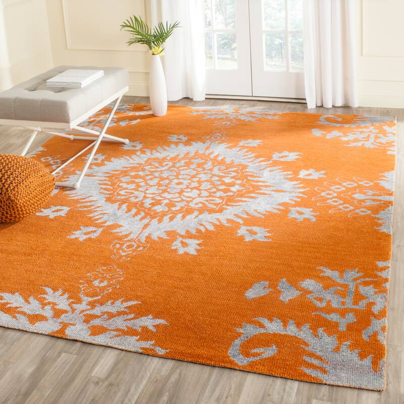 SAFAVIEH Hand-knotted Stone Wash Theddy Modern Wool Rug - 8' x 10' - Gold