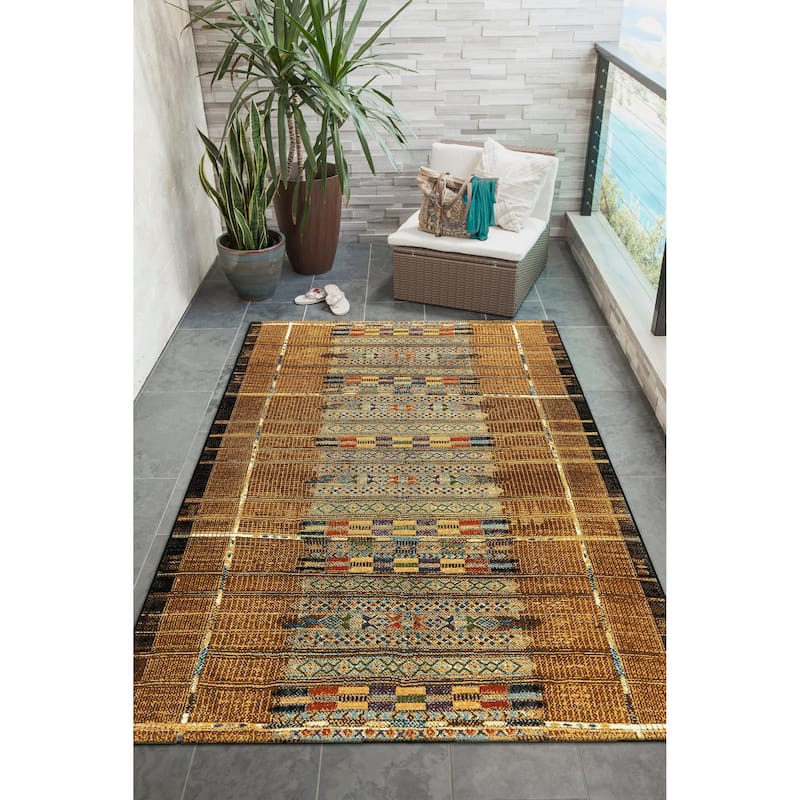 Liora Manne Marina Tribal Stripe Indoor/Outdoor Rug