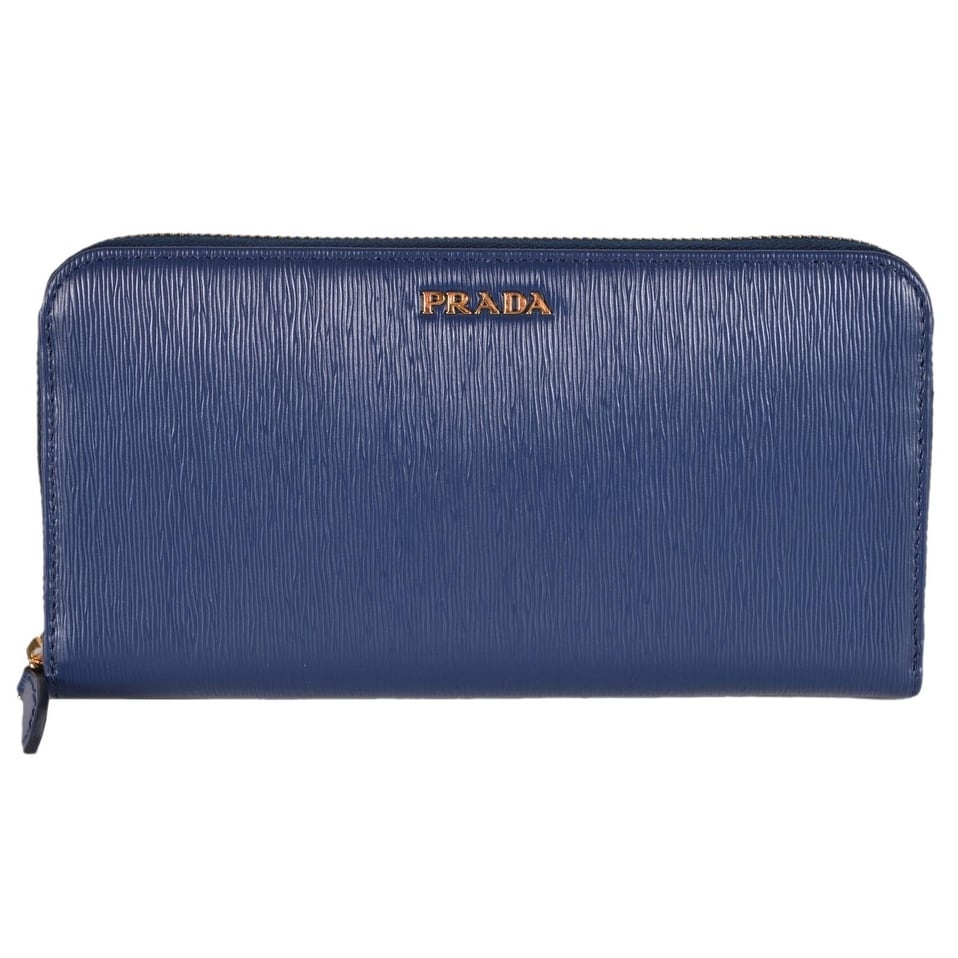 prada wallet women