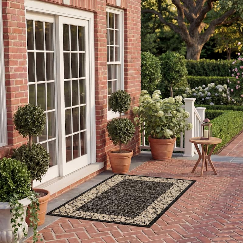 SAFAVIEH Courtyard Peggie Indoor/ Outdoor Patio Backyard Rug