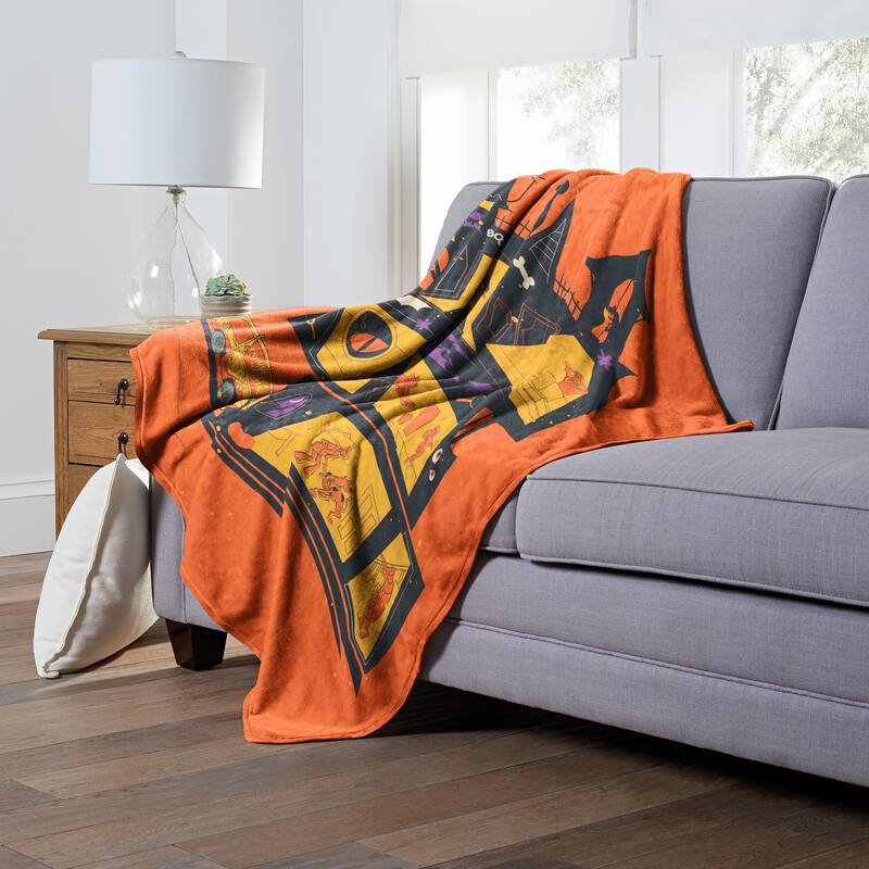 Warner Brothers Scooby-Doo Haunted House Silk Touch Throw Blanket