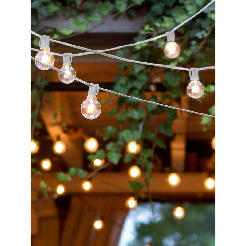 Brightech Ambience Pro 12-Light 26 Ft White Indoor/Outdoor Plug-In NonHanging LED 1-Watt G40 2700K Soft White Bulb String Lights
