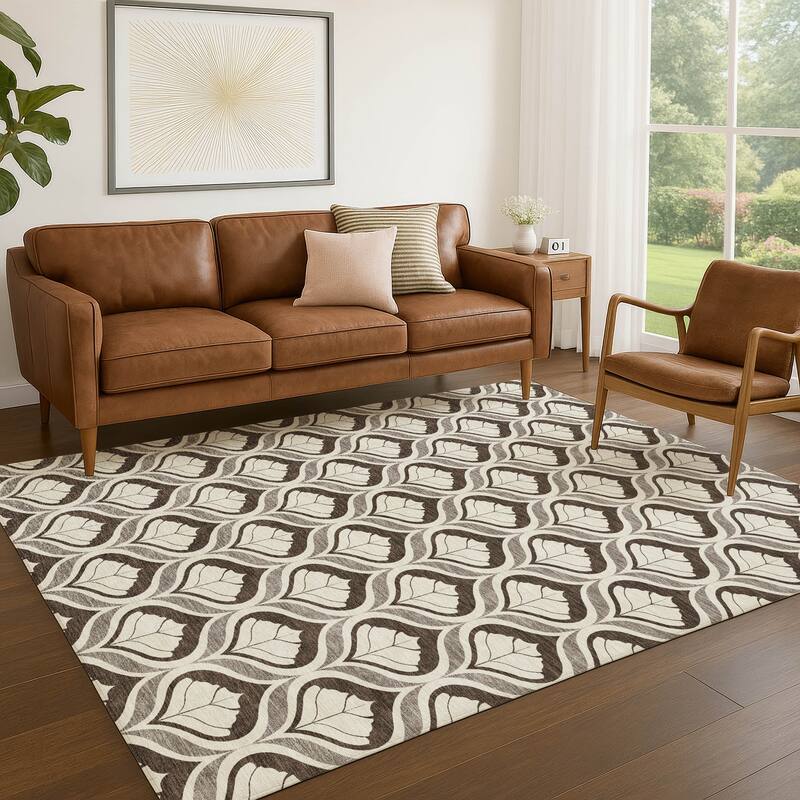 Machine Washable Indoor/ Outdoor Modern Trellis Chantille Rug