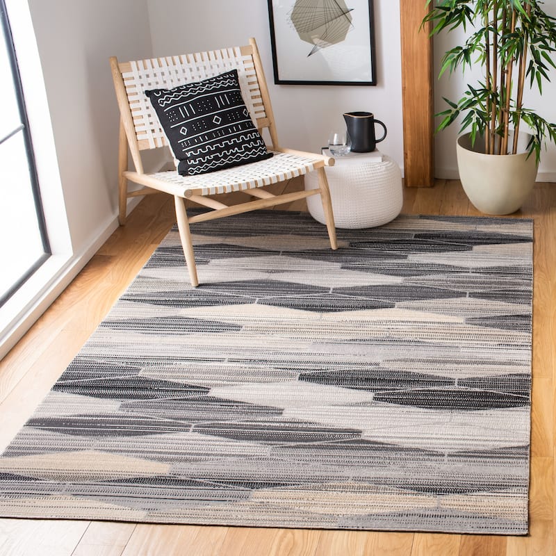 SAFAVIEH Montage Sunija Indoor/ Outdoor Waterproof Patio Backyard Rug - 5'1" x 7'6" - Grey/Dark Grey