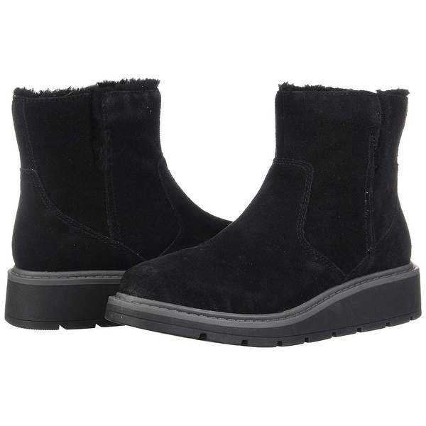 clarks women's suede ankle boots