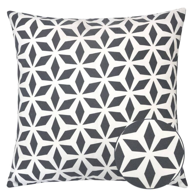 Crystal burst - Outdoor & Indoor Pillow