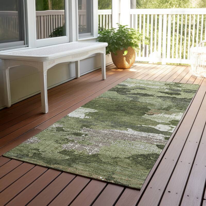 Machine Washable Indoor/ Outdoor Abstract Casual Chantille Rug - Olive - 2'3" x 7'6"