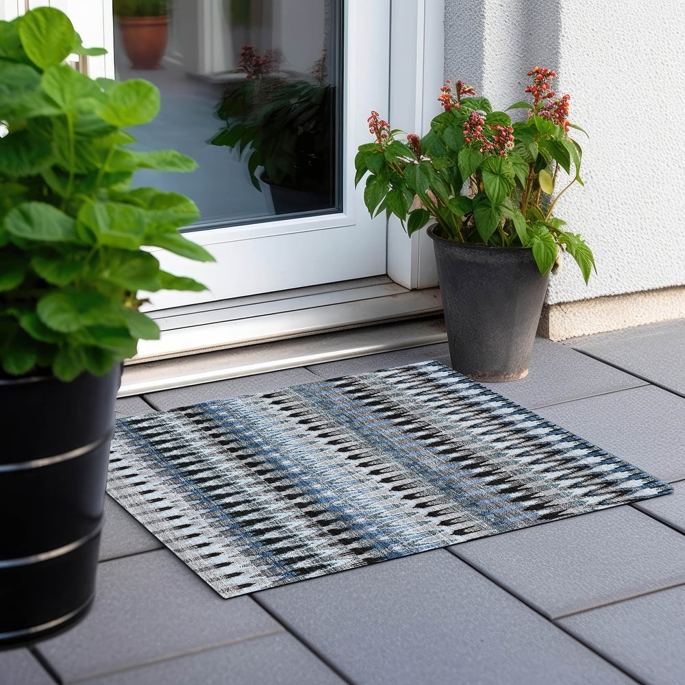 Machine Washable Indoor/ Outdoor Chantille Moroccan Rug