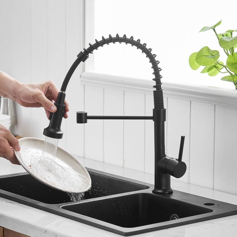 Commercial Single Handle Kitchen Faucet with Pull Down Sprayer