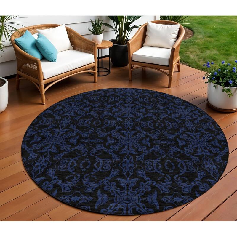 HomeRoots Medallion Transitional Rectangle Outdoor Rug - 8' Round