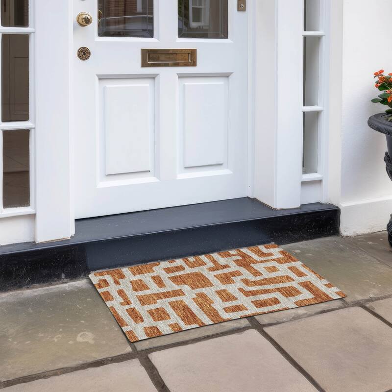 Machine Washable Indoor/ Outdoor Chantille Geo Contemporary Rug - Terracotta - 1'8" x 2'6"