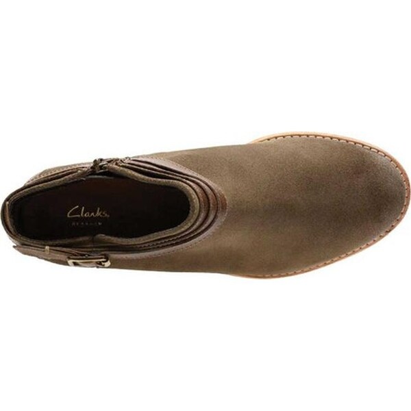 clarks women's maypearl edie ankle bootie