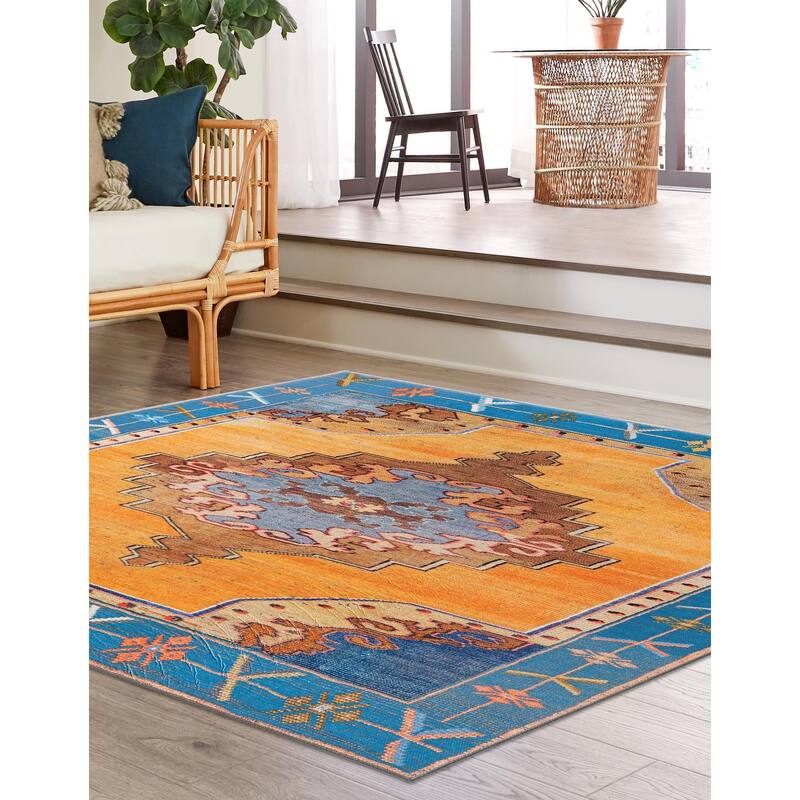 Traditional Rine Collection Area Rug - 7'6" Square - Orange