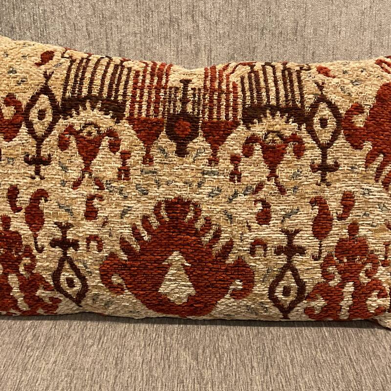 HERAT ORIENTAL Handmade Chenille Throw Pillow