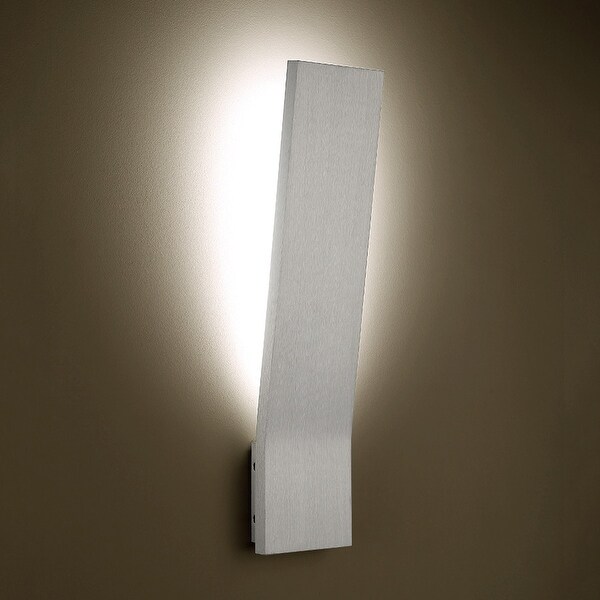 modern forms wall sconce