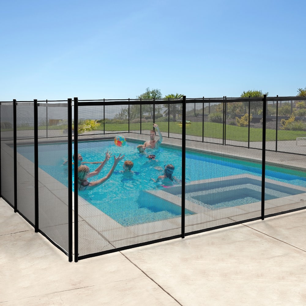 Black Mesh Fencing with 4 Panel(s) Included