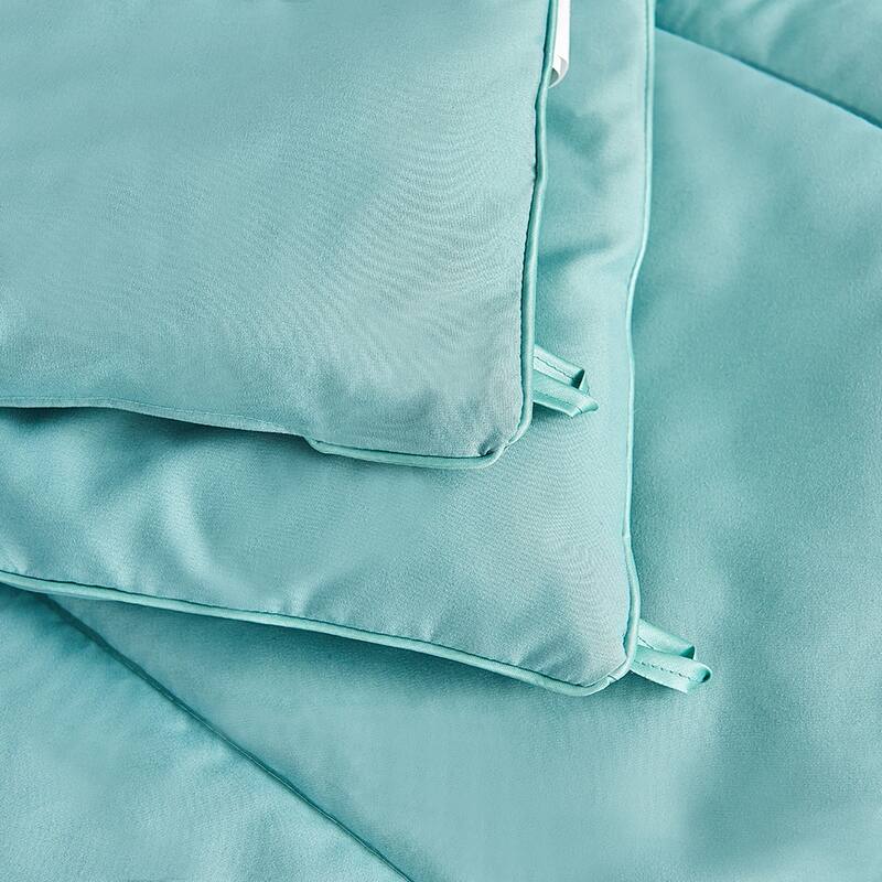 Luxury All-Season Down Alternative Reversible Comforter