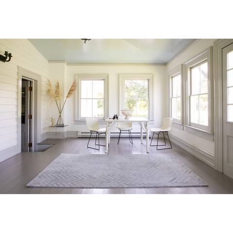 NuStory Herringbone-A Hand Tufted Chevron Area Rug in Ivory