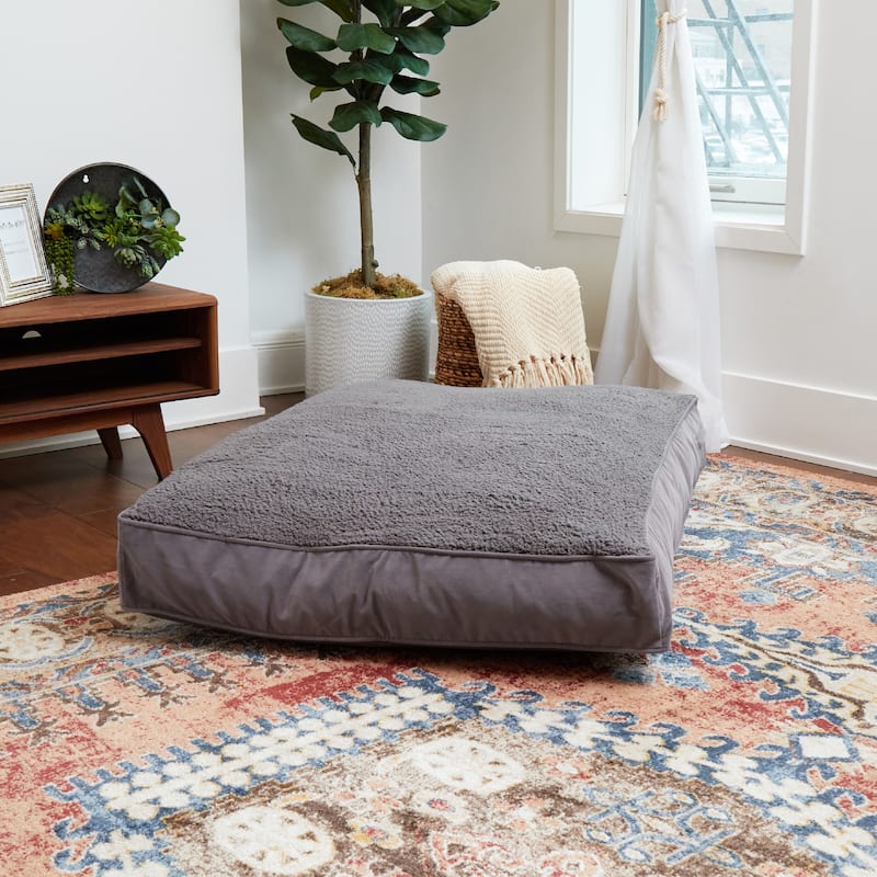 Happy Hounds Buster Deluxe Gray Sherpa Dog Bed
