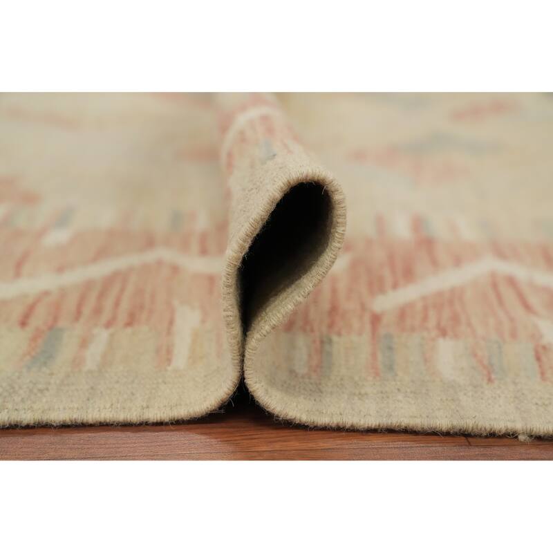 Hand Woven Oriental 100% Wool Carpet Southwestern Tribal Beige & Ivories Kilim Area Rug - 9' 2'' X 6' 2''
