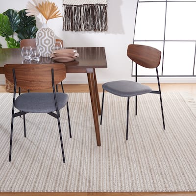 SAFAVIEH Handmade Natura Minne Fringe Wool Rug