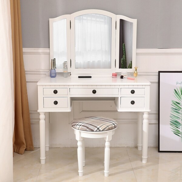 Dresser with sales three way mirror