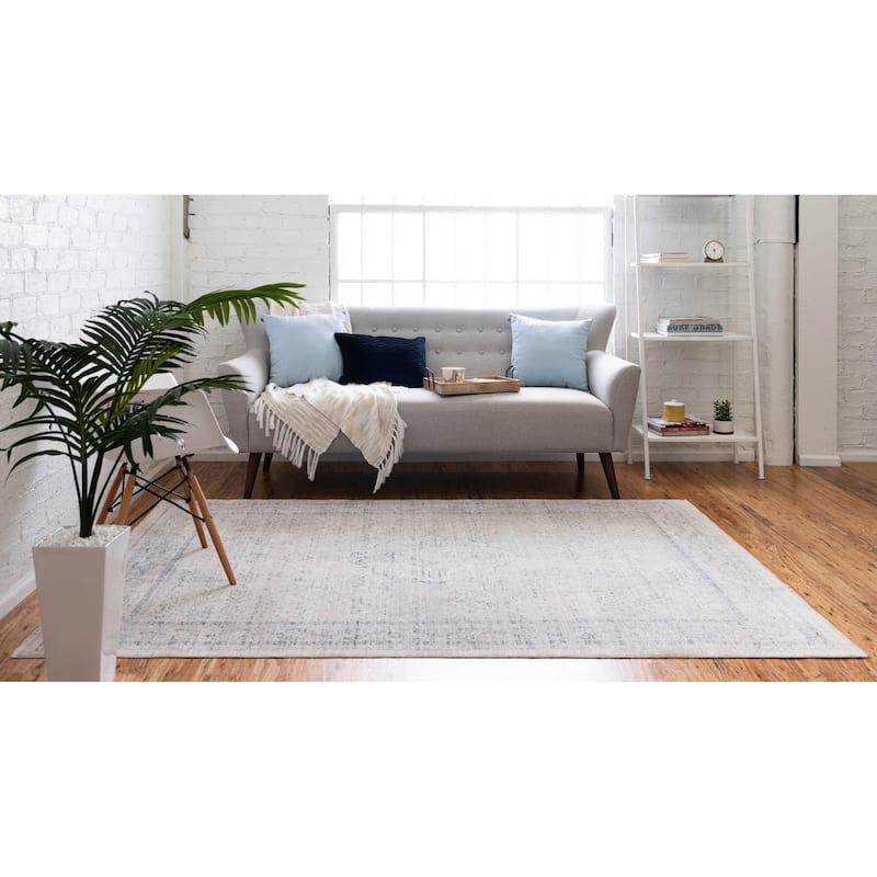 Traditional Falmouth Collection Area Rug
