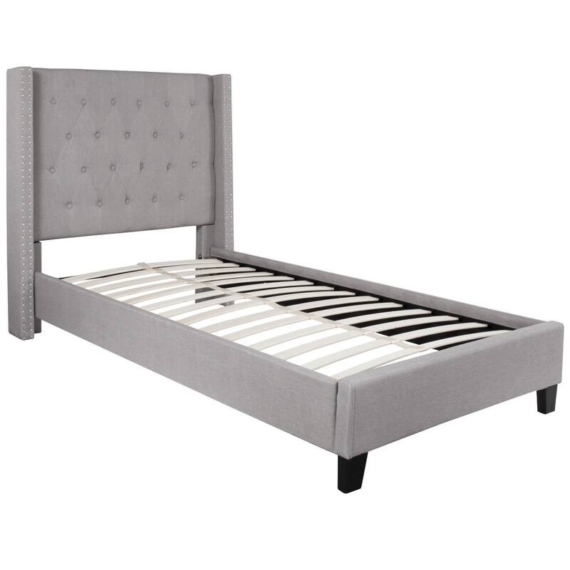 Tufted Upholstered Nailhead Trim Platform Bed
