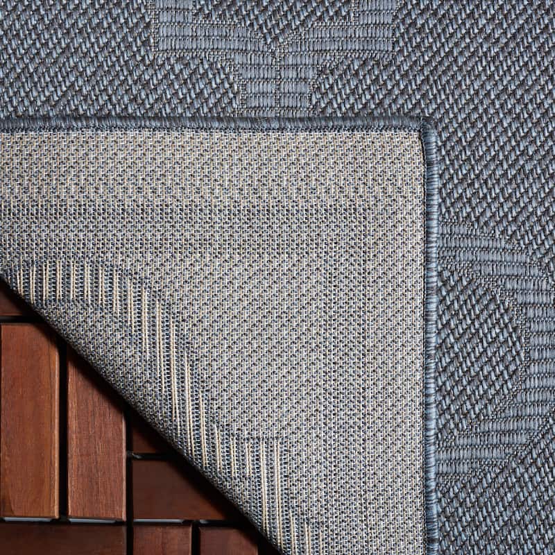 SAFAVIEH Bermuda Washable Edelt Indoor/ Outdoor Waterproof Rug