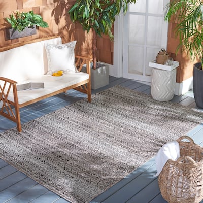 SAFAVIEH Havana Fruma Geometric Indoor/ Outdoor Waterproof Rug