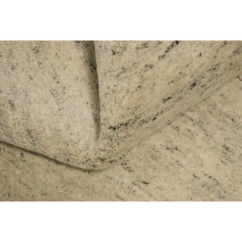 Hand Knotted Oriental 100% Wool Carpet Modern Solid Beige & Ivories Gabbeh Area Rug - 6' 0'' X 3' 11''