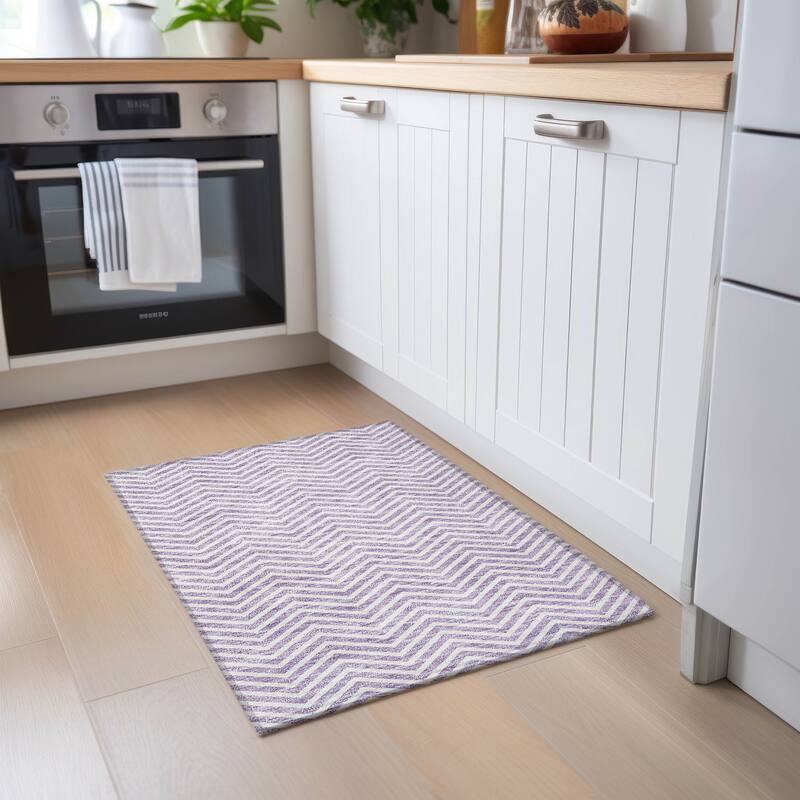 Machine Washable Indoor/ Outdoor Chantille Chevron Stripe Rug