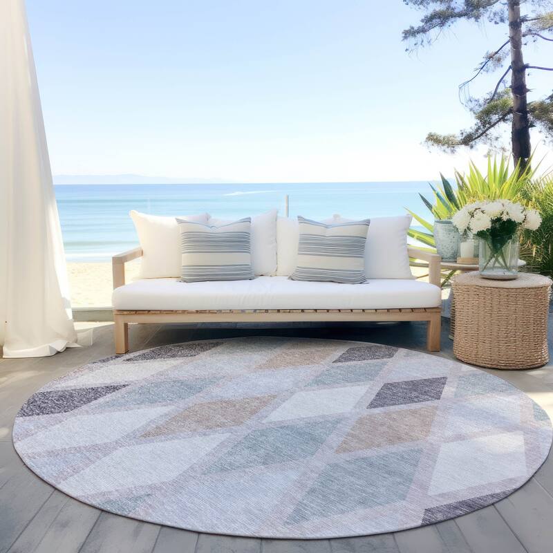 Machine Washable Indoor/ Outdoor Chantille Diamond Prism Rug - Lavender - 8' x 8'