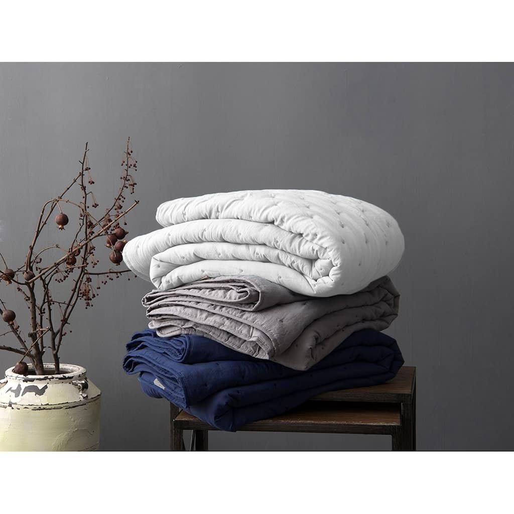 Christopher Knight Embroidered Pre-Washed Dot Quilt Set