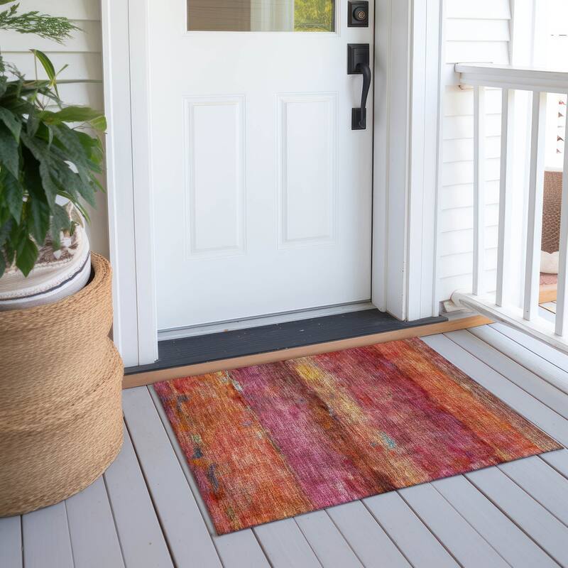 Machine Washable Indoor/ Outdoor Contemporary Ombre Chantille Rug - Pink - 1'8" x 2'6"