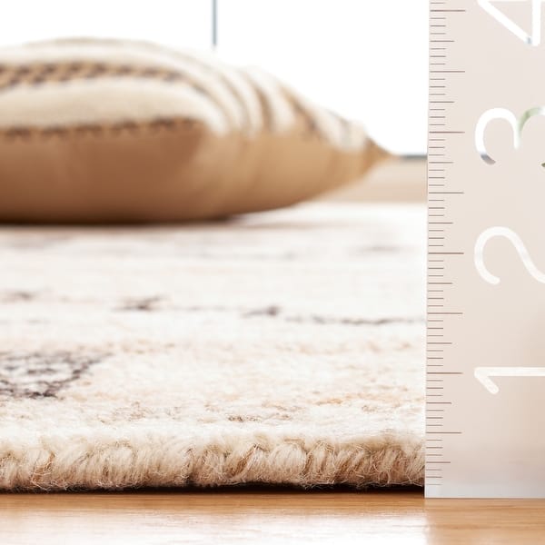 SAFAVIEH Handmade Ebony Courtney Contemporary Wool Rug - Bed Bath ...