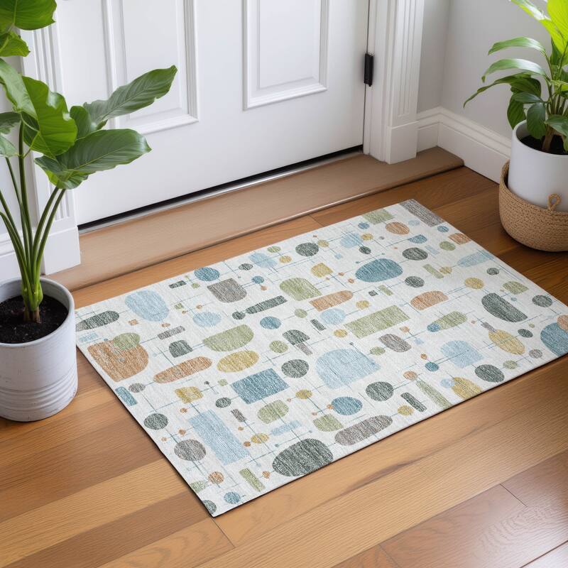 Machine Washable Indoor/ Outdoor Contemporary Fun Chantille Rug