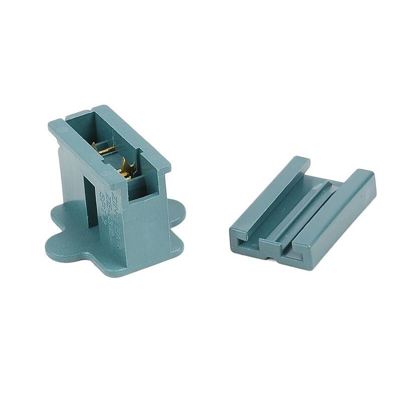 SPT-2 Female Plug, Snap On Vampire Plugs, Green, Polarized, 10 Amp, 25 Pack - Medium