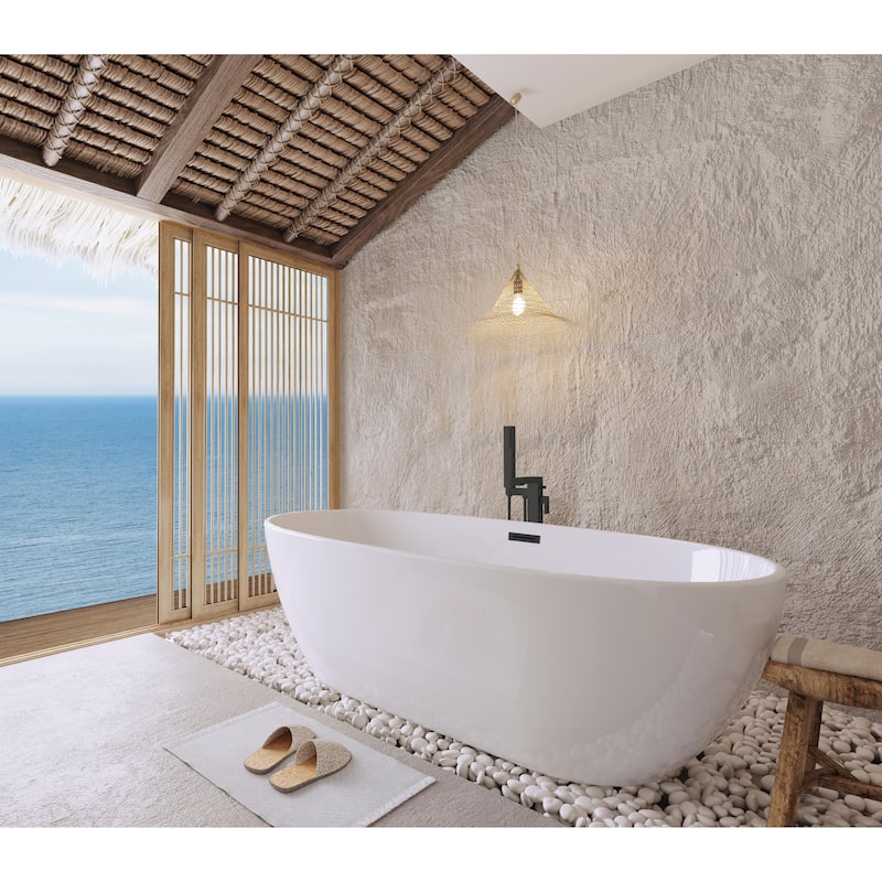 Adler Soaking Bathtub in Glossy White
