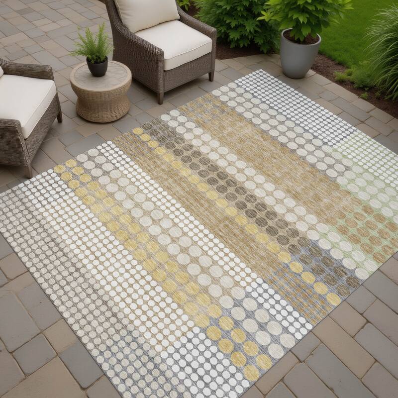 Machine Washable Indoor/ Outdoor Casual Dotty Chantille Rug