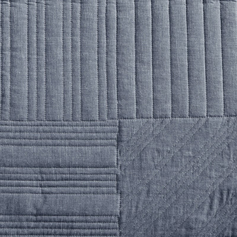 Eddie Bauer Hidden Lake Reversible Quilt Set