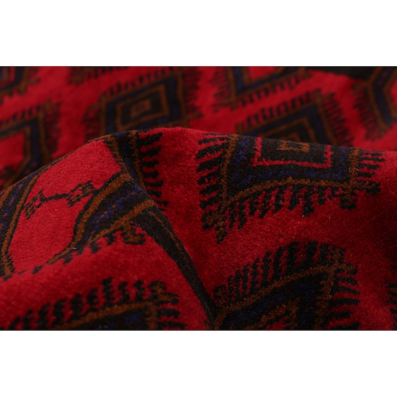 Teimani Red Rug 3'7" x 6'9" - 3'7 x 6'9