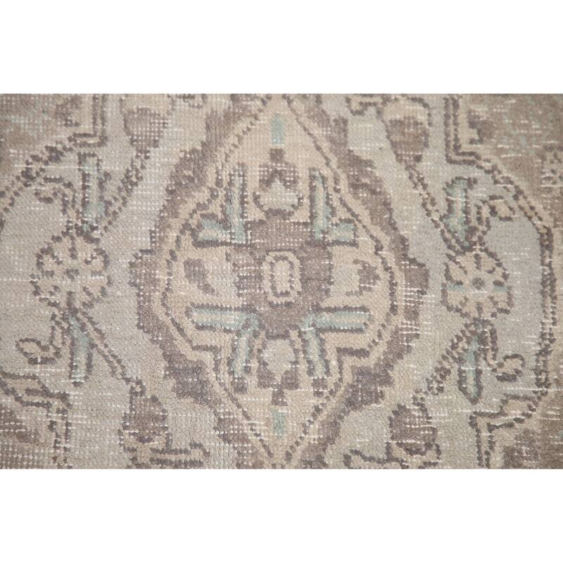 Hand Knotted Oriental 100% Wool Carpet Traditional Medallion Beige & Ivories Tabriz Area Rug - 9' 11'' X 6' 2''