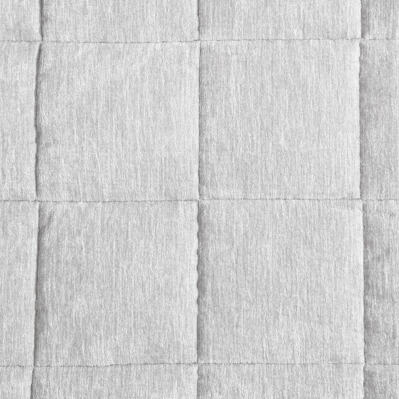 Vera Wang Chenille Box Solid 3 Piece Quilt Set