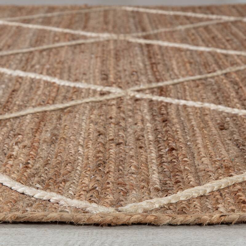 Jani Domme Natural & Ivory Diamond Braided Area Rug - Elegant and Durable Floor Covering