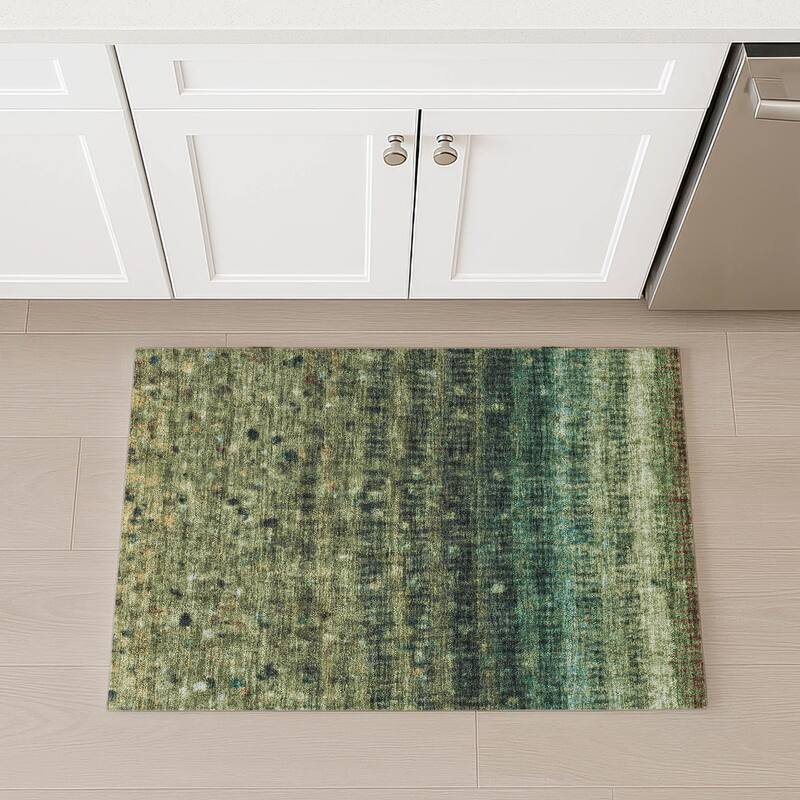 Machine Washable Indoor/ Outdoor Abstract Ombre Chantille Rug