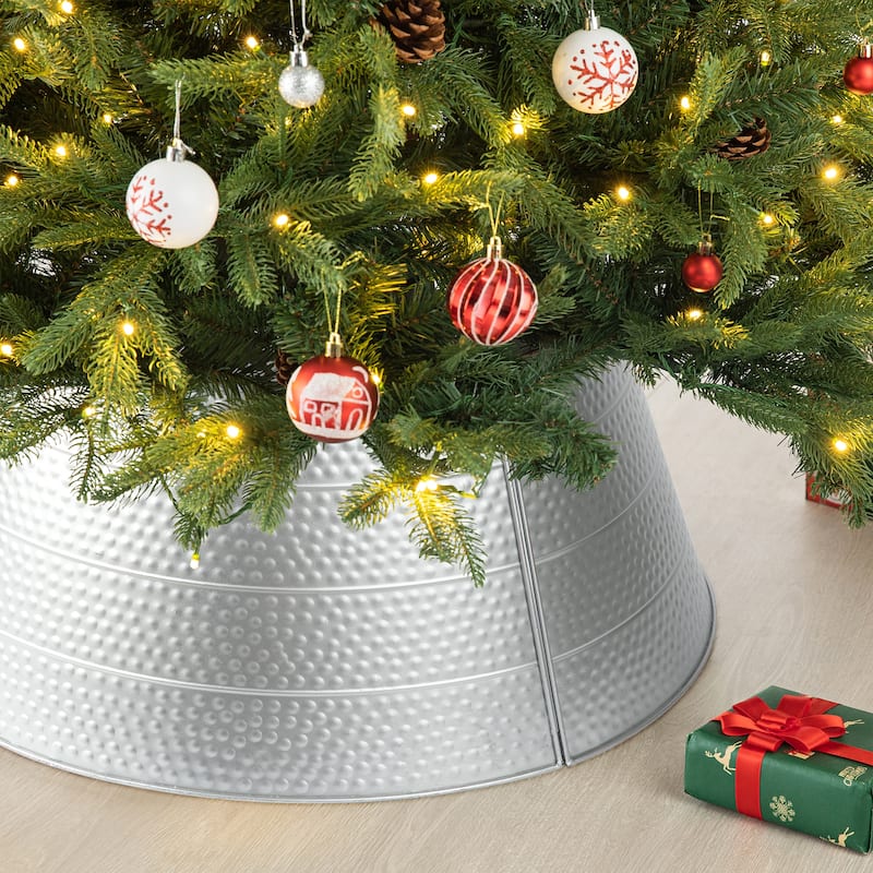 Glitzhome 22"/26"D Hammered Metal Christmas Tree Collars