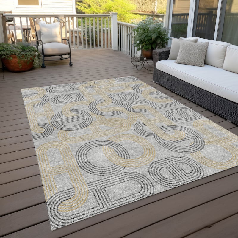 Machine Washable Indoor/ Outdoor Contemporary Geo Chantille Rug - Gray - 3' x 5'