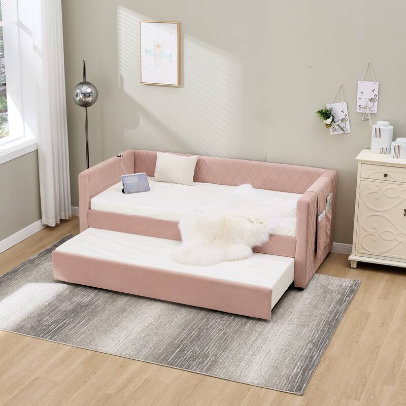 Twin Size Upholstered Daybed with Trundle, Velvet Sofa Bed with USB Port & Side Pockets, Modern V-Grained Backrest Guest Bed - Pink